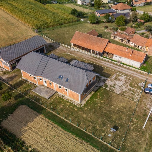 KUĆA I OBJEKT ZA ŠIRU NAMJENU (POSLOVNI, STAMBENI, SKLADIŠNI i dr.) 7